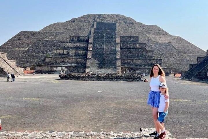 Teotihuacán: pirámides, grutas y experiencia gastronómica